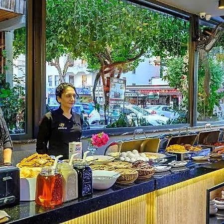Aria Riva Hotel
